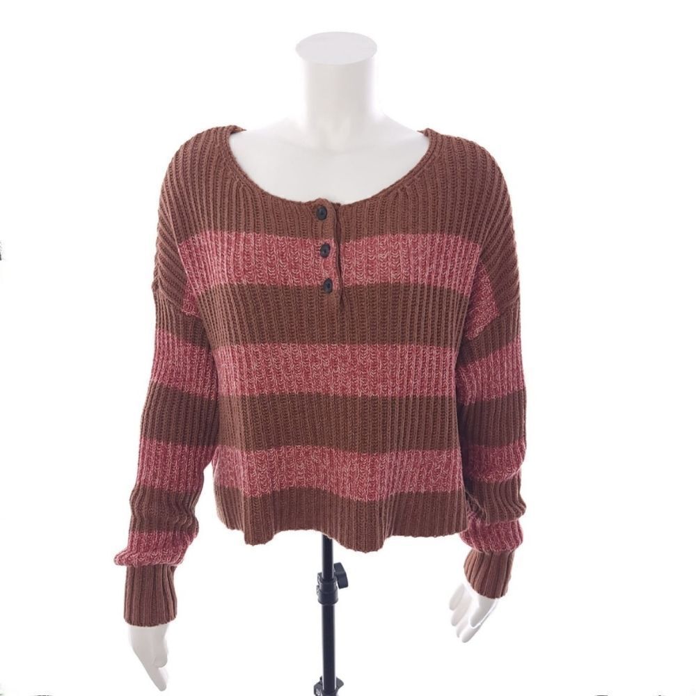 American Eagle Knitted Long Sleeve Oversized Medium Striped Sweater Womens